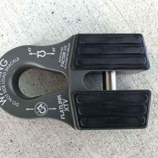 FlatLink XTV Winch Shackle Mount Black Factor 55