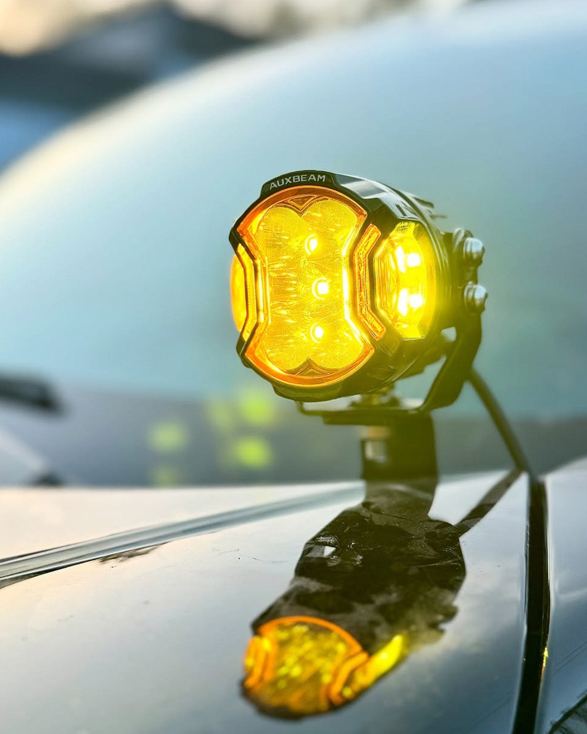 V-ULTRA Series LED Side Shooter Amber/White Pod Lights with Amber DRL