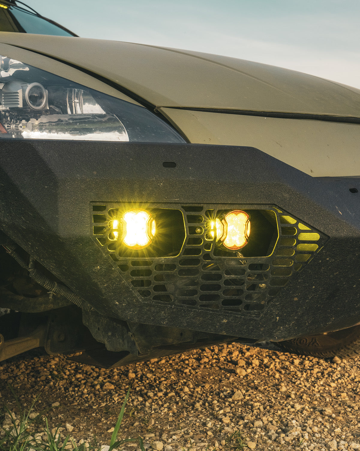 V-ULTRA Series | 3 Inch 108W LED Side Shooter Amber Pod Lights with Amber DRL