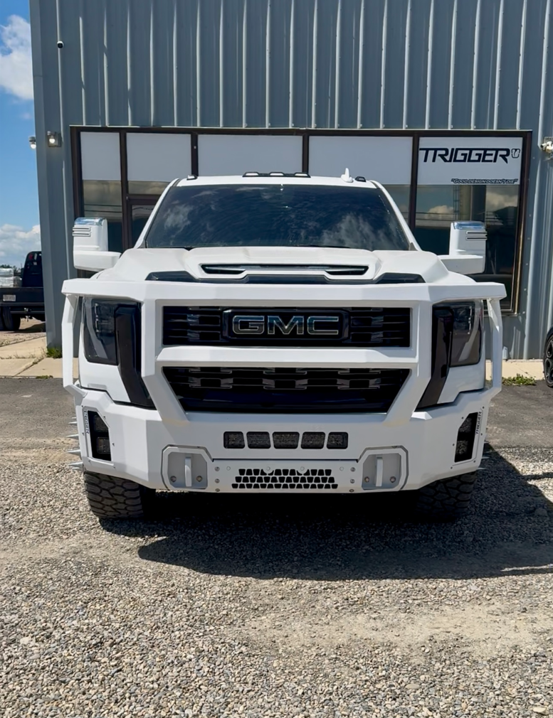 Maverick Grill Guard front bumper on a 2024+ GMC Sierra HD, shown in a custom white colour (ships in black powder coat)