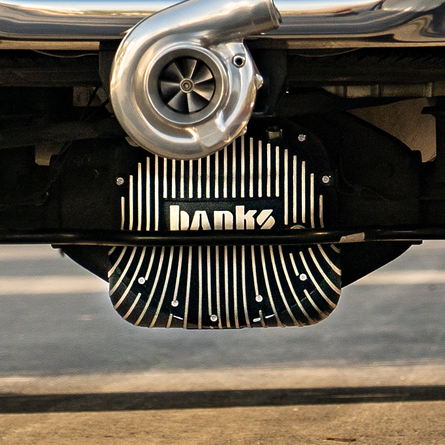 Ram-Air Differential Cover Kit Satin Black/Machined w/Hardware 01-19 Chevy/GMC 03-24 Ram with AAM 11.5 Inch or 11.8 Inch 14 Bolt Rear Axle Banks Power