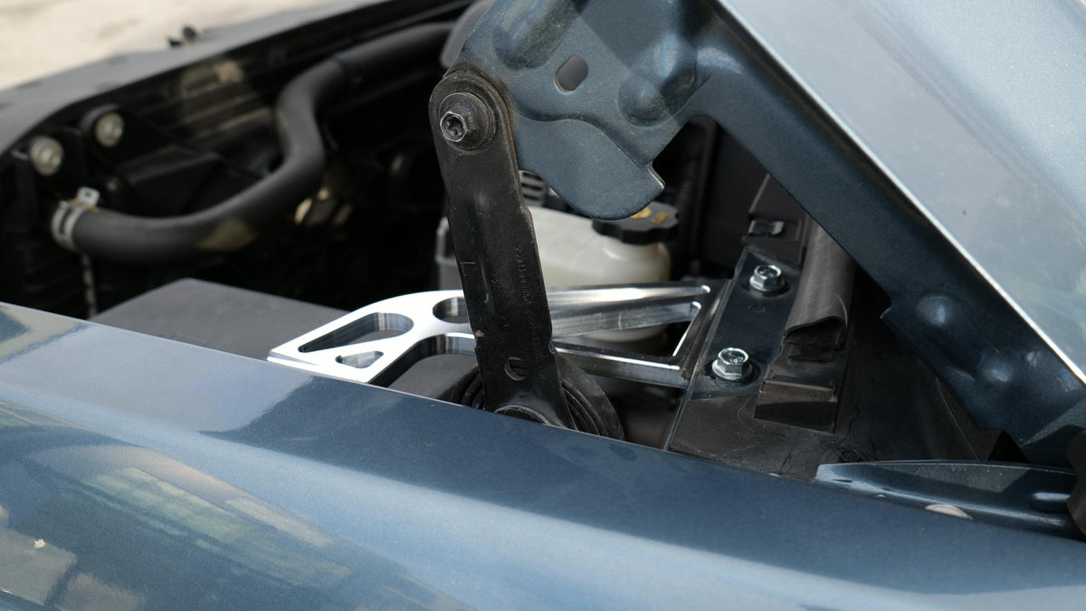 2007-2014 Duramax Billet Fender Braces (DUR-CHA-A093)