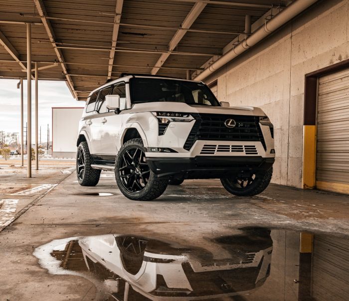 ReadyLift 2.5'' SST LIFT KIT - TOYOTA LAND CRUISER AND LEXUS GX550 2024-2025