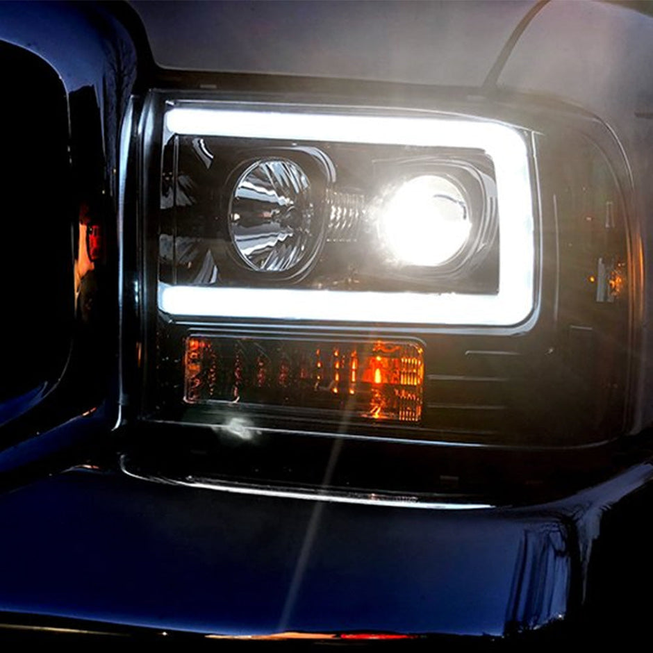 Ford Superduty 99-04 F250/F350/F450/F550 PROJECTOR HEADLIGHTS w/ Ultra High Power Smooth OLED HALOS & DRL - Clear / Chrome