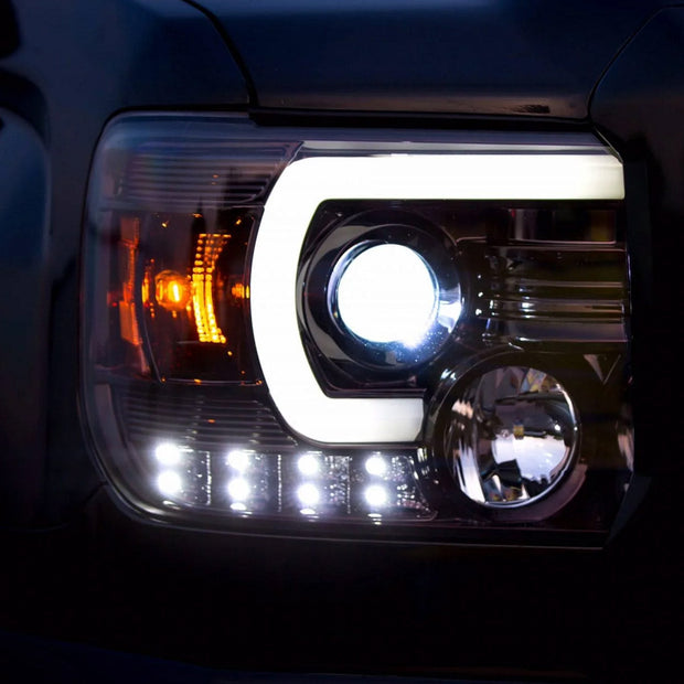 GMC Sierra 14-18 1500 (3rd GEN Body Style) & 14-19 2500/3500 PROJECTOR HEADLIGHTS w/ Ultra High Power Smooth White OLED DRL & SCANNING SWITCHBACK High Power Amber LED Turn Signals - Smoked / Black - Image 2