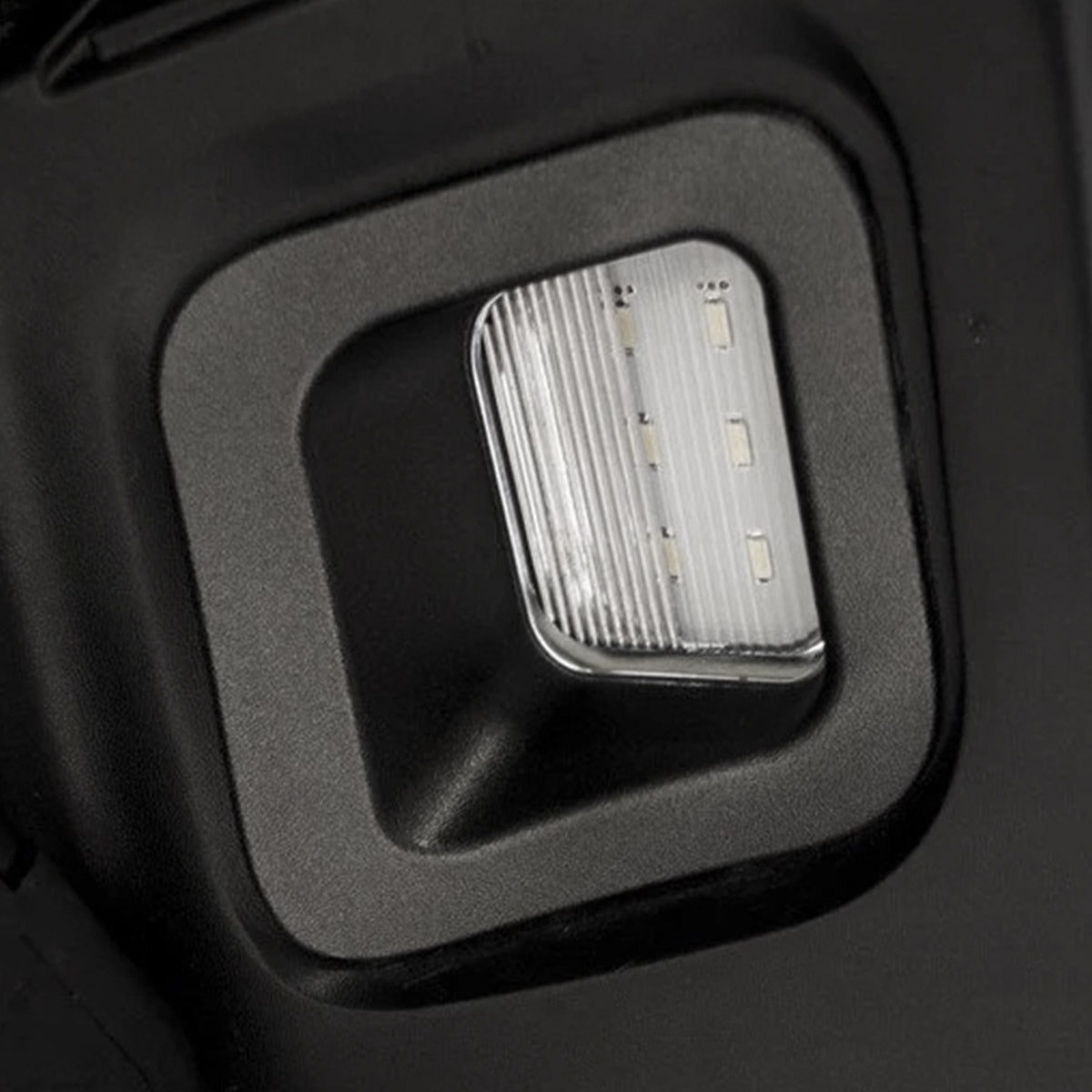 Dodge RAM 1500/2500/3500 03-23 (Classic Body Style Trucks ONLY) Ultra High-Power 3-Watt White LED License Plate Illumination Kit - Image 5