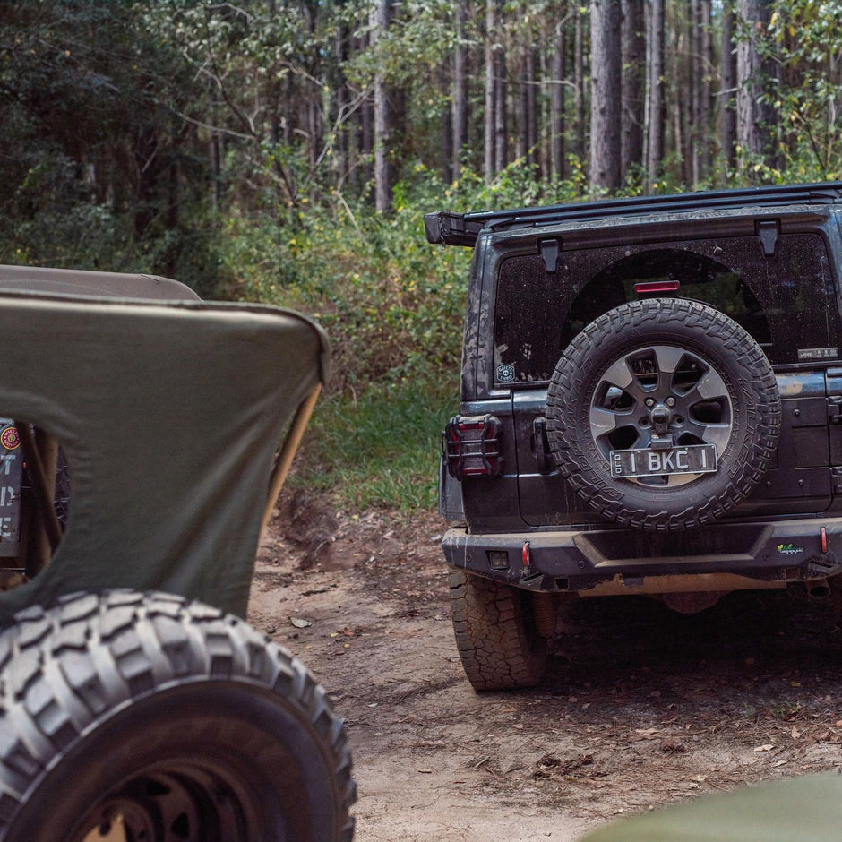 Tough Toys Rear License Plate Relocation Bracket Suitable For 2018+ Jeep Wrangler JL & JLU