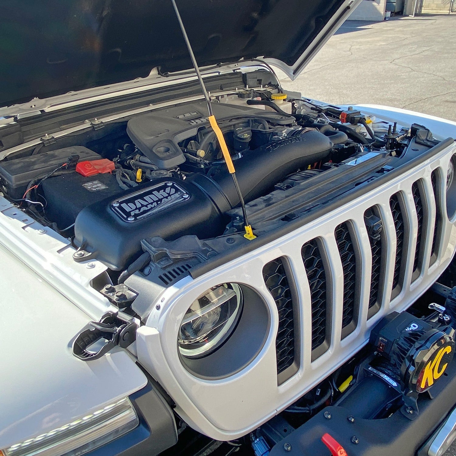 Ram-Air Intake System Oiled Filter for 18-25 Jeep Wrangler JL 3.6L and 20-25 Gladiator 3.6L Banks Power