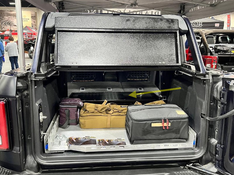 Bronco Forward Wall MOLLE Panel