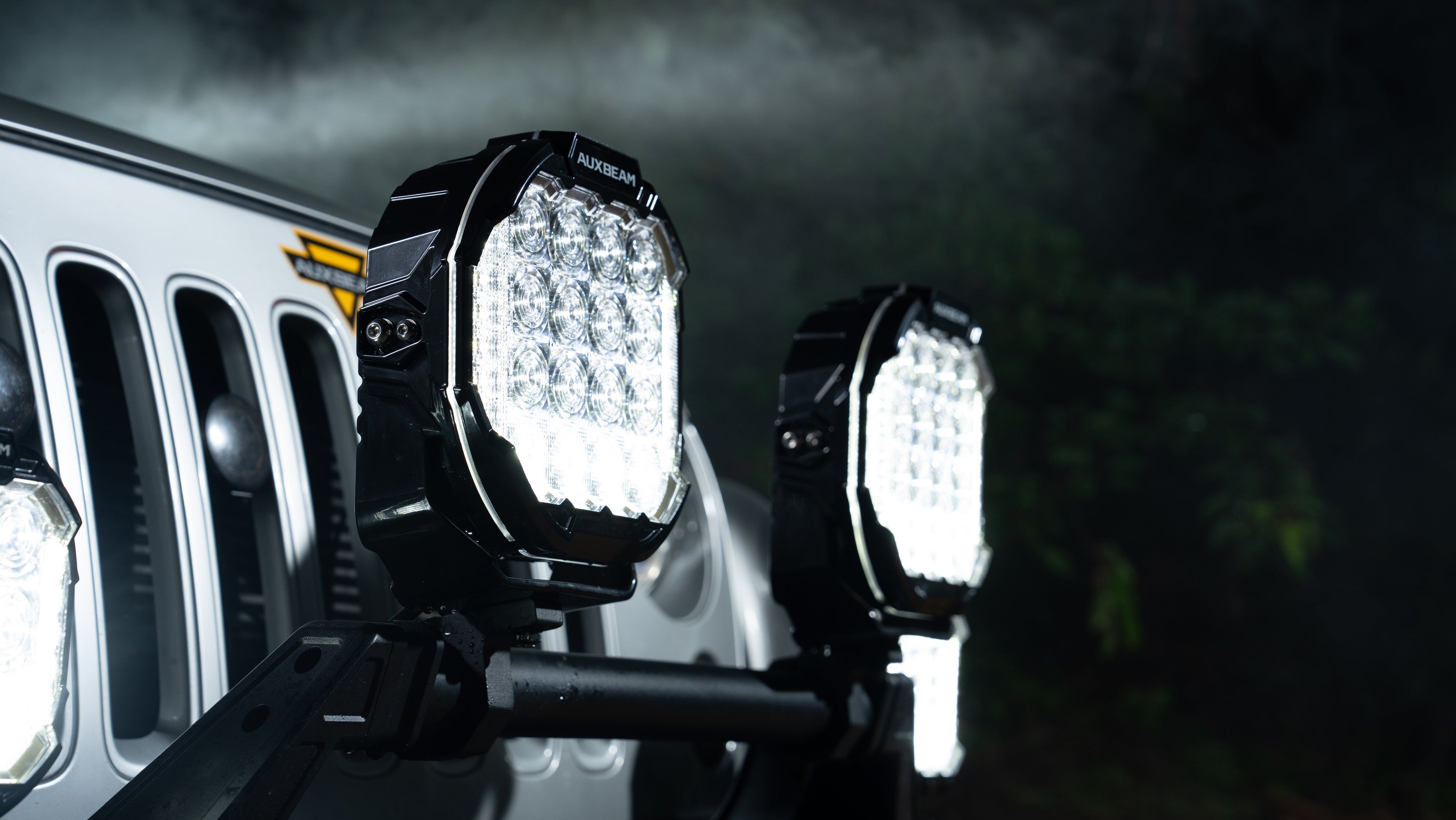 9 Inch Round White Combo with Double Side Anti-Glare LED Pod Lights TIR Lens Side Shooter with Amber Dynamic DRL Ring with Wiring Harness 2 Lead