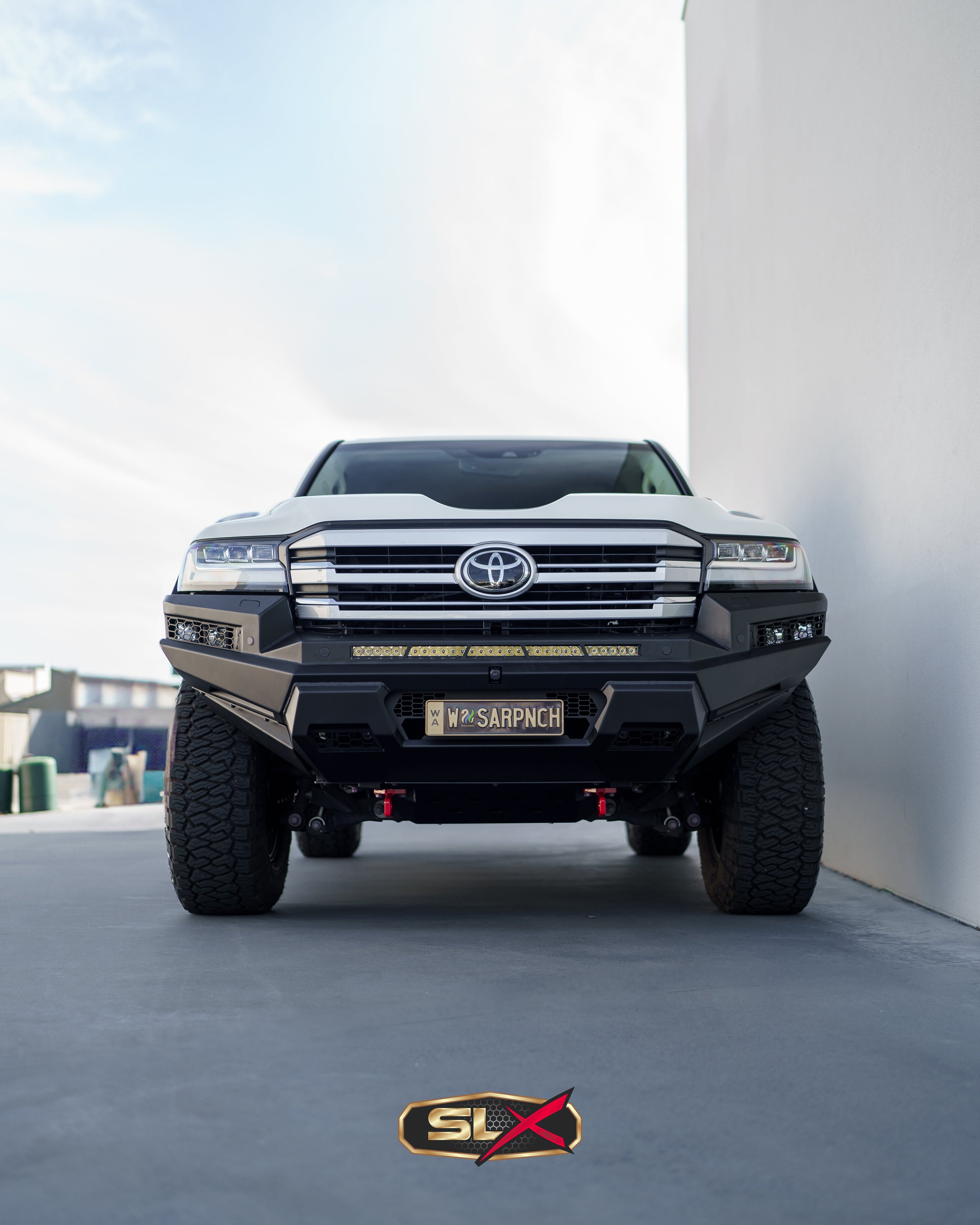 SLX Recon Bull Bar, Suitable For Toyota LandCruiser 300 Series 2022 on