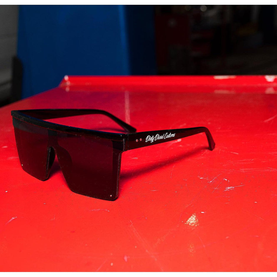 Dirty Diesel Square Sunglasses