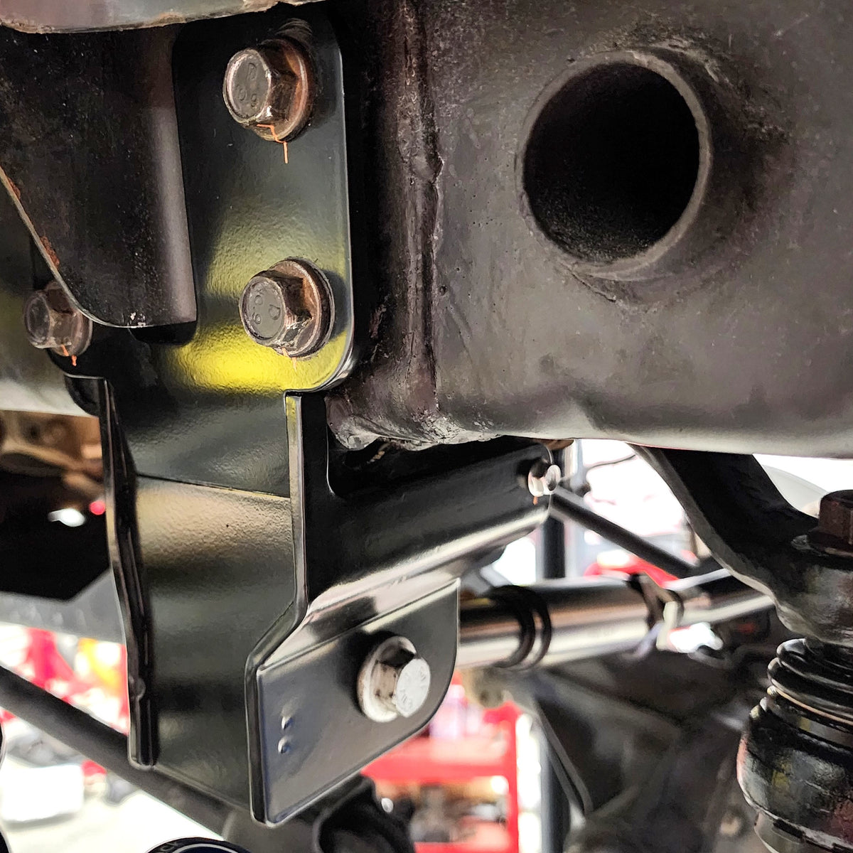 Tough Toys Track Bar Reinforcement & Steering Box Sector Shaft Brace Suitable For Jeep JK & JKU Wrangler 2007-2018 Right Hand Drive