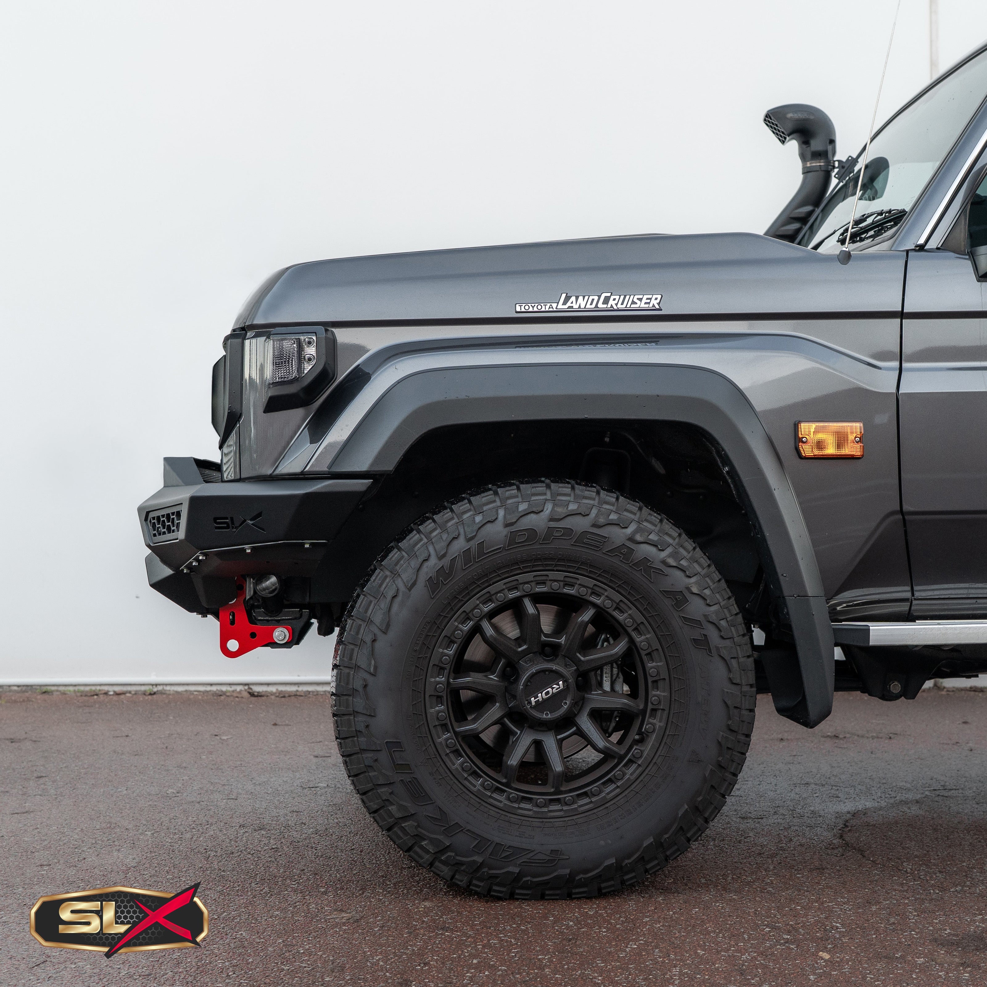 SLX Recon Bull Bar, Suitable For Toyota Land Cruiser (facelift) 76, 78, 79 Series, 2024 on SLX Recon Bull Bar