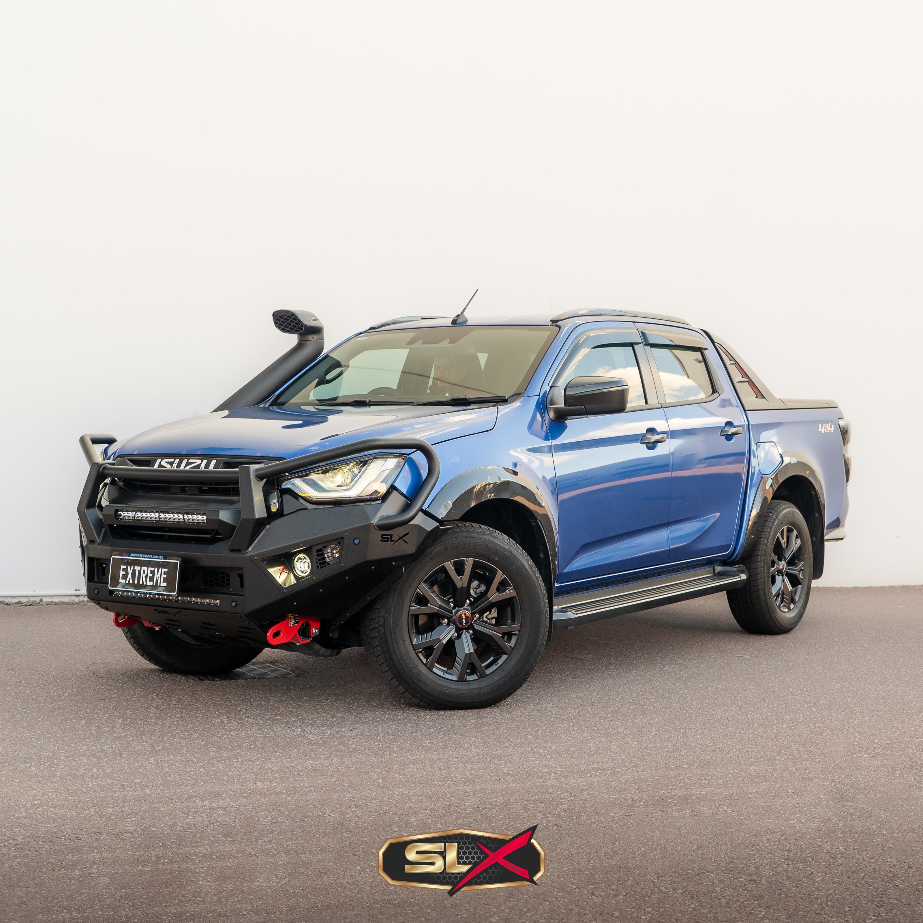 EXTREME SERIES BULLBAR Suits Isuzu Dmax 2020 -03/2024 Triple Loop