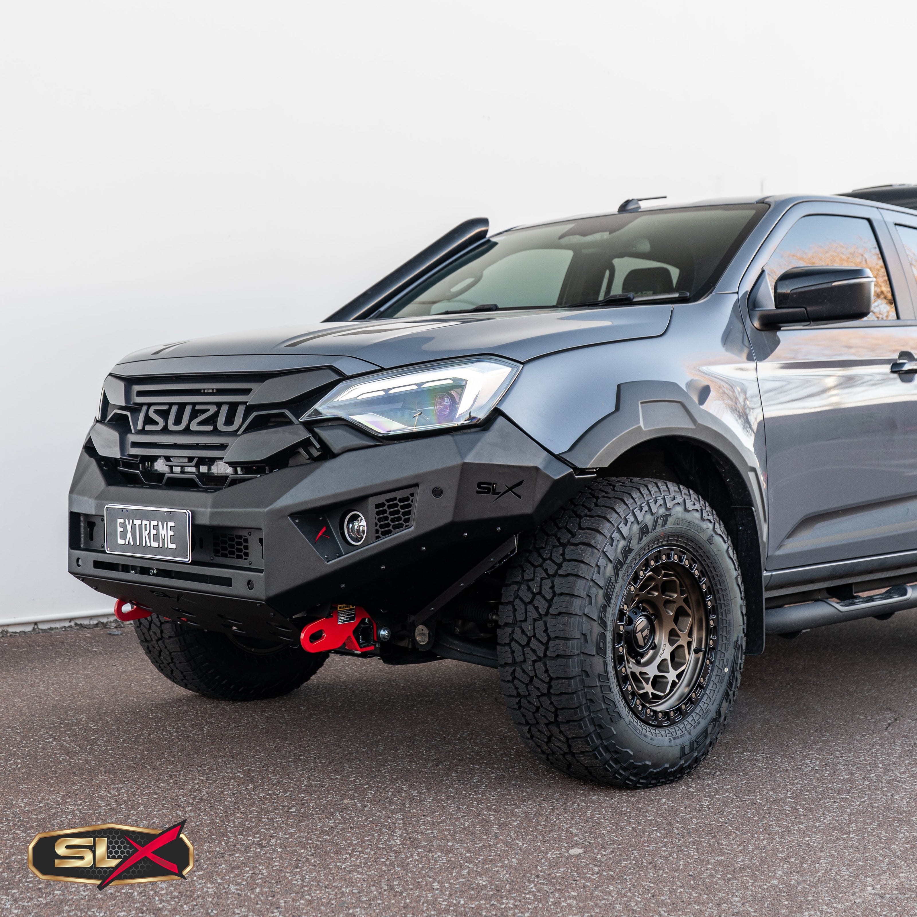 EXTREME SERIES BULLBAR Suits Isuzu Dmax BLADE 03/2024 on