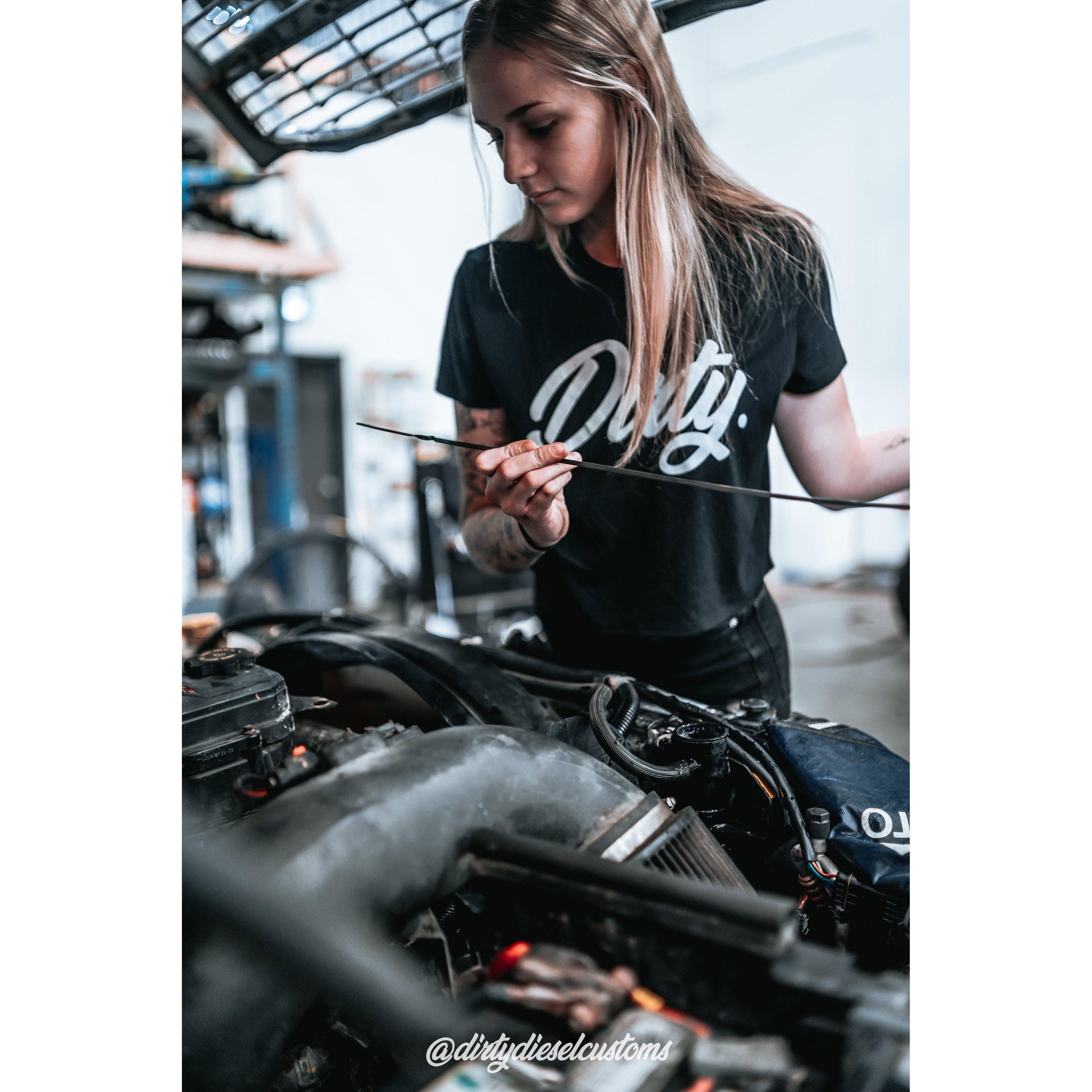 Women's Dirty Diesel Crop Top